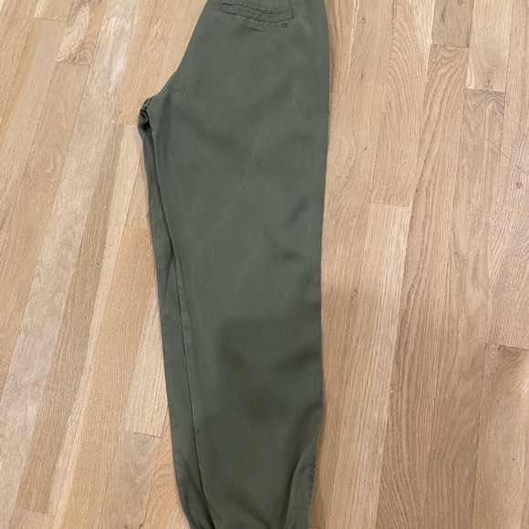 NWOT Jessica Simpson army green jogger pants. Size 24 - Picture 8 of 8